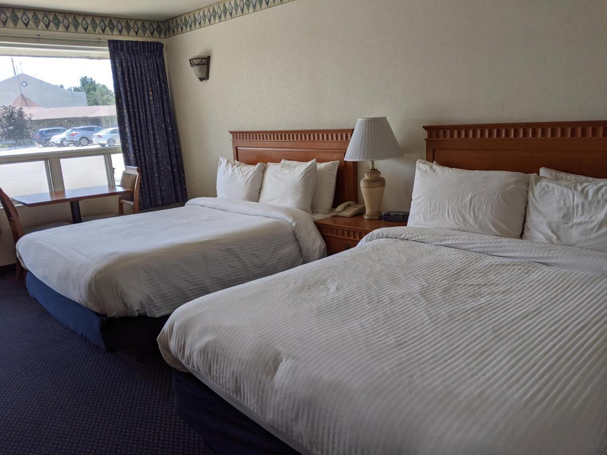 Vaughan Inn Brampton Ngoại thất bức ảnh