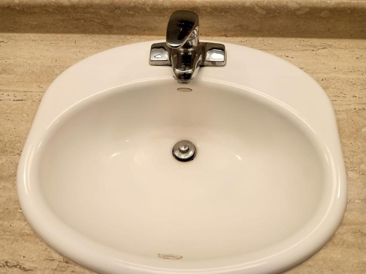 Vaughan Inn Brampton Ngoại thất bức ảnh