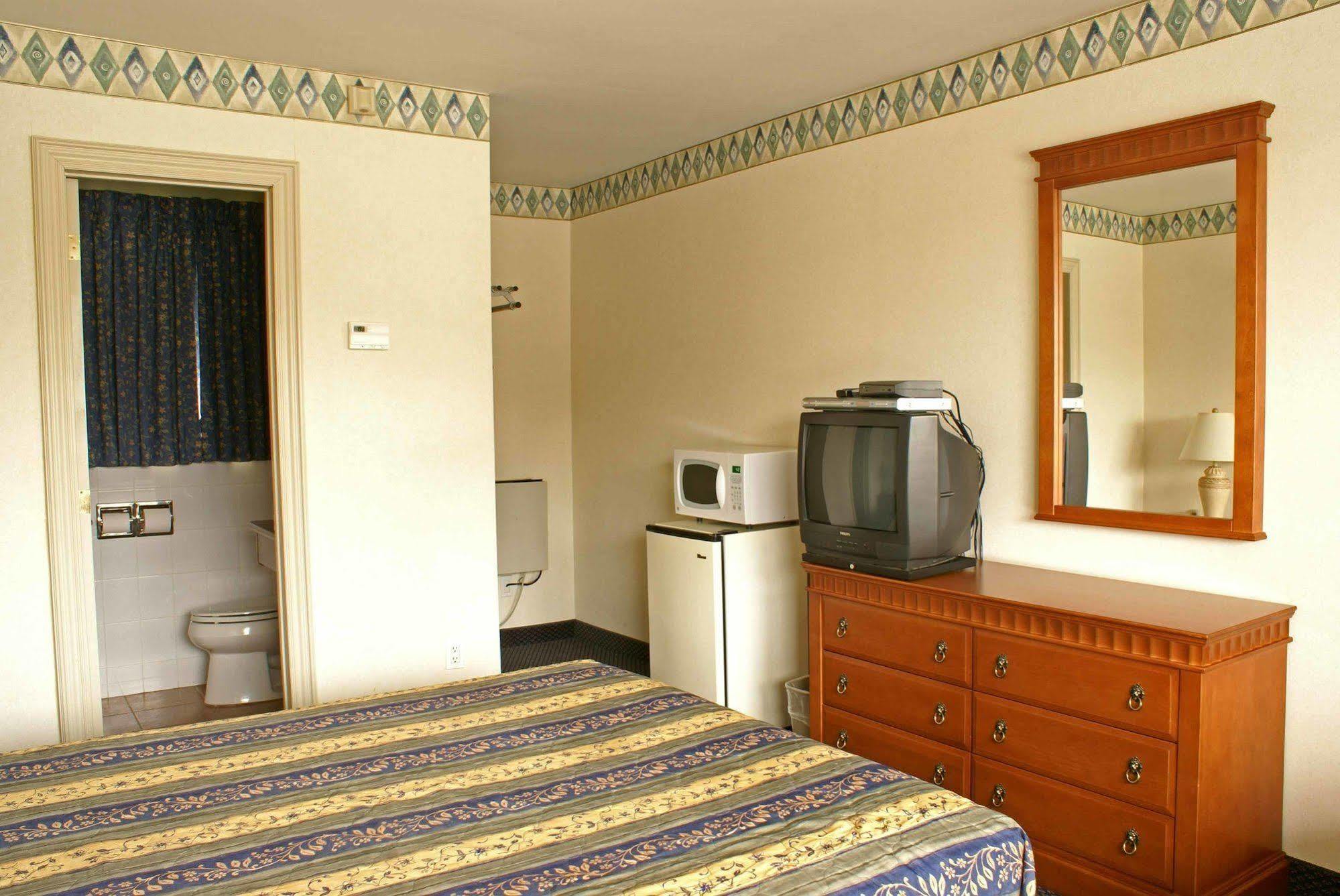Vaughan Inn Brampton Ngoại thất bức ảnh